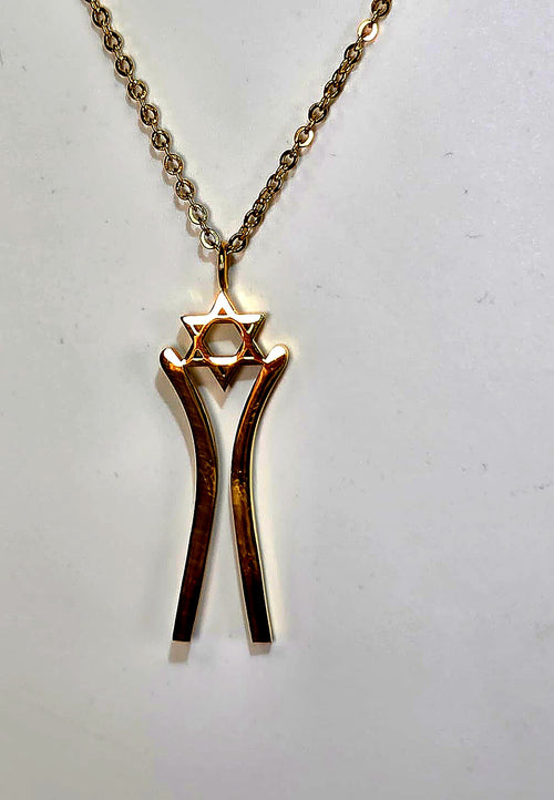 Star Dancer Pendant — 10K Gold