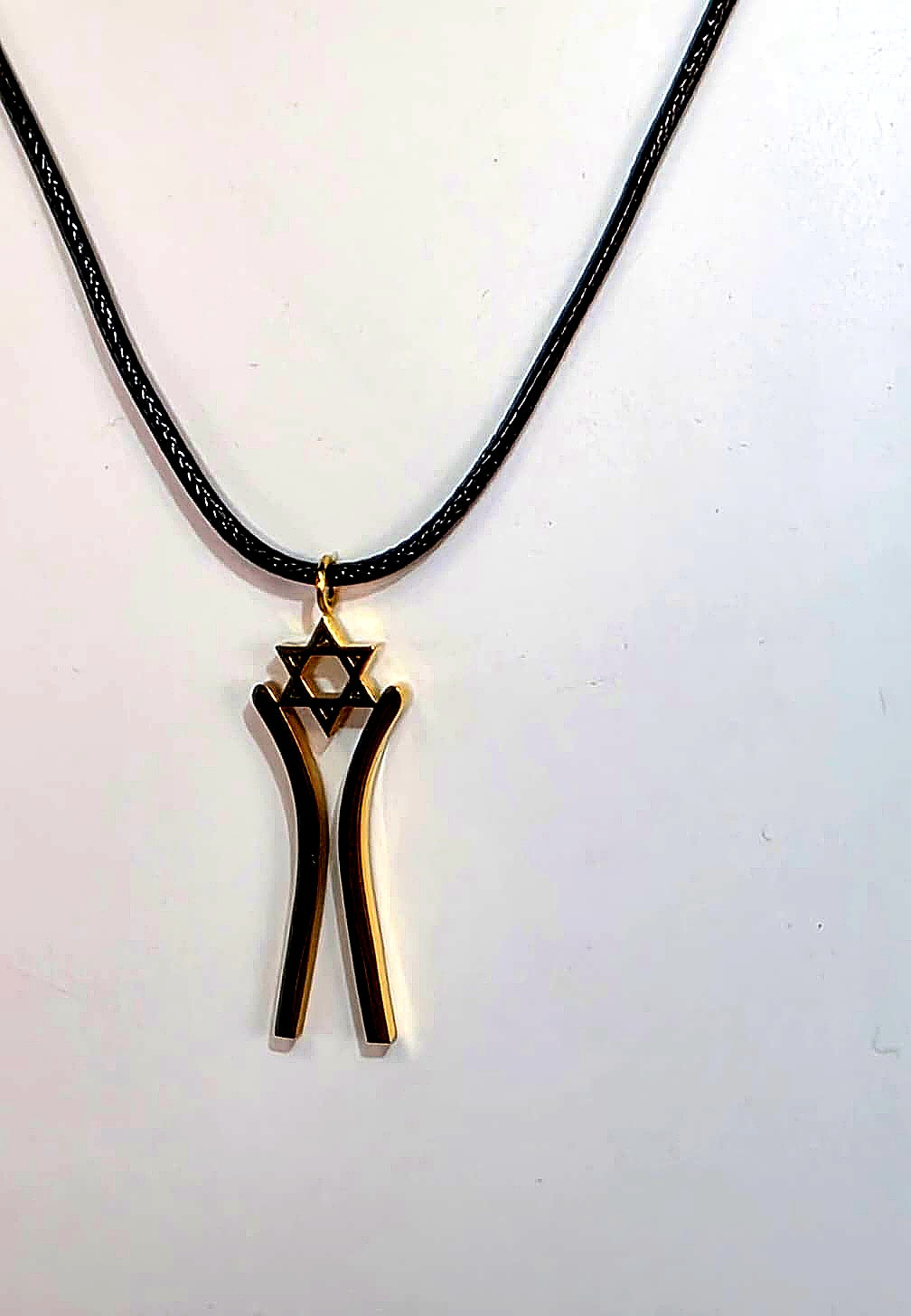 Star Dancer Pendant — 14K Gold